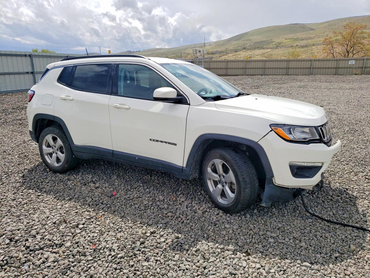 2019 JEEP COMPASS LATITUDE photo 7