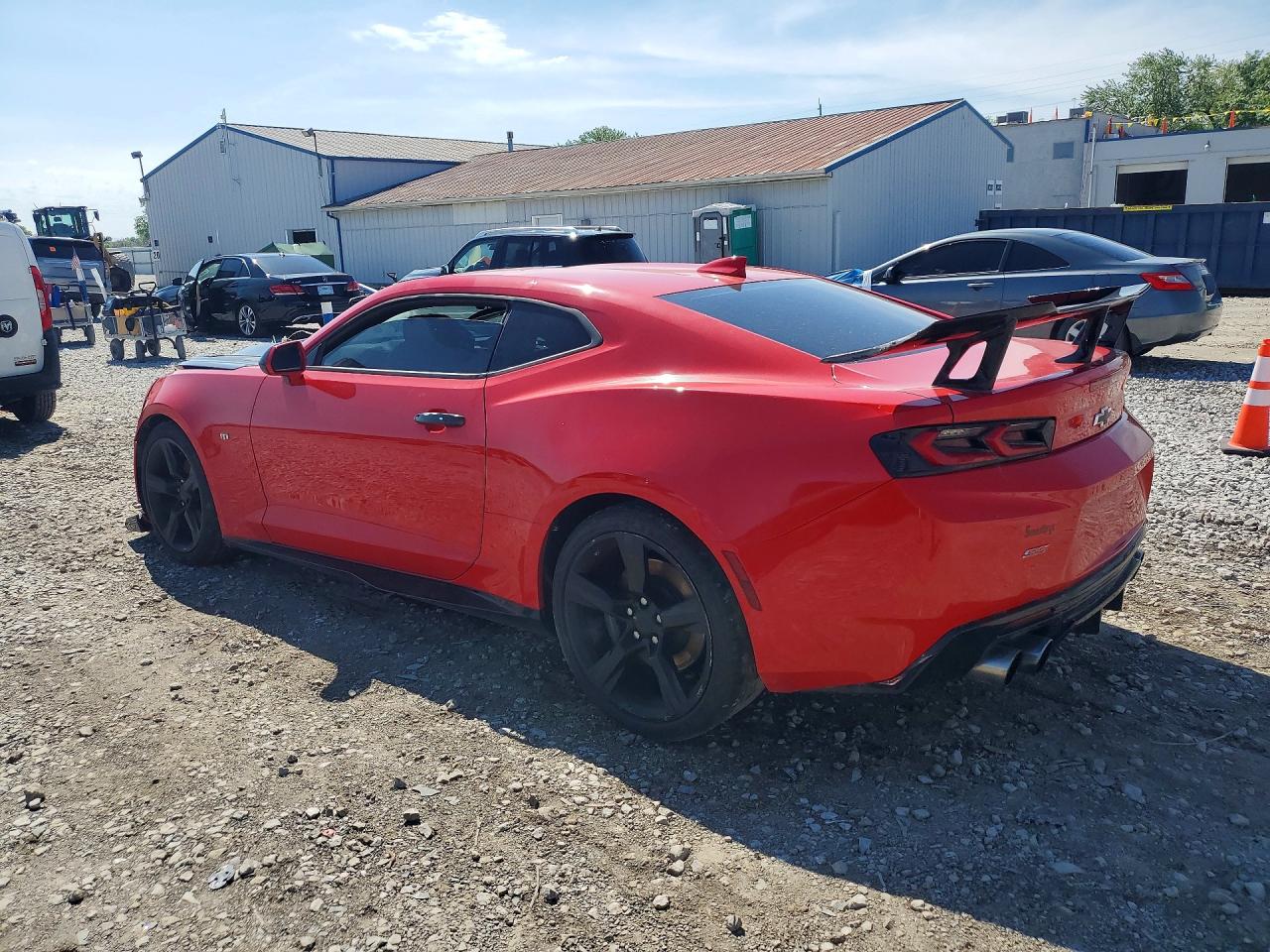 2017 CHEVROLET CAMARO SS photo 4