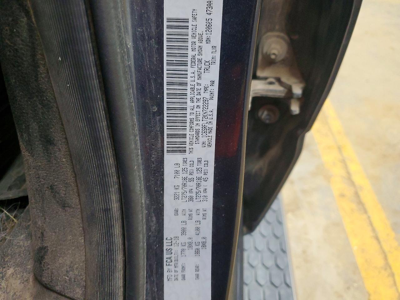 2019 RAM 1500 REBEL photo 34