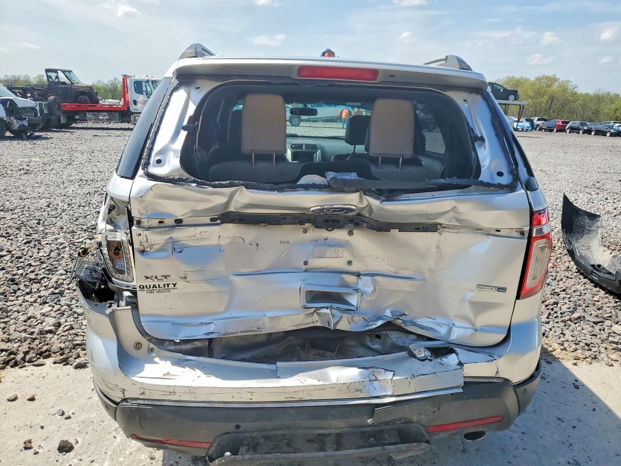 2014 FORD EXPLORER XLT photo 6