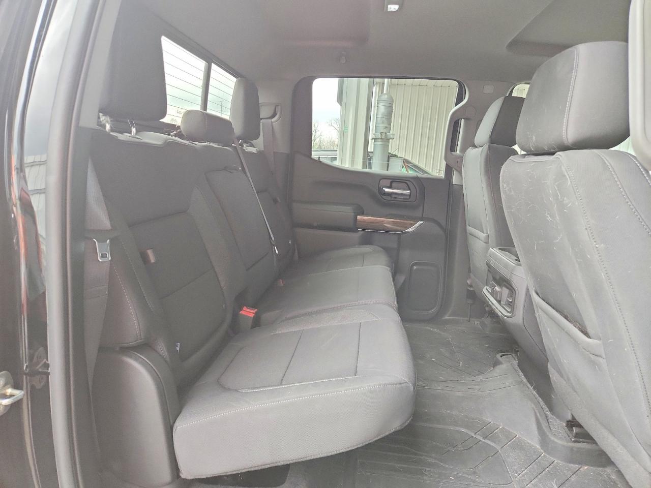 2020 CHEVROLET SILVERADO K1500 RST photo 10