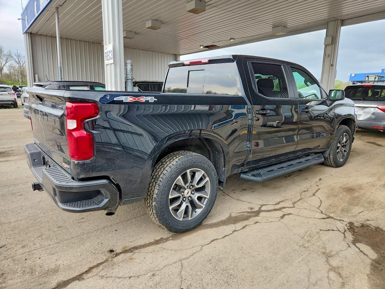 2020 CHEVROLET SILVERADO K1500 RST photo 3