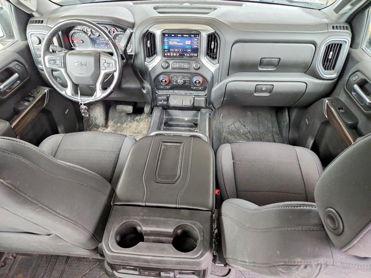 2020 CHEVROLET SILVERADO K1500 RST photo 8