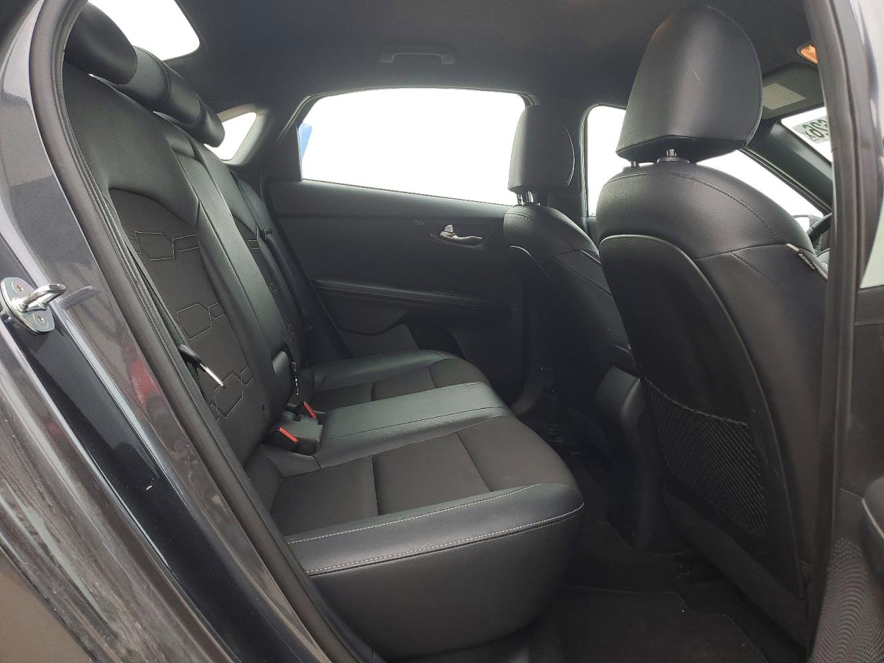 2021 KIA FORTE GT LINE photo 10