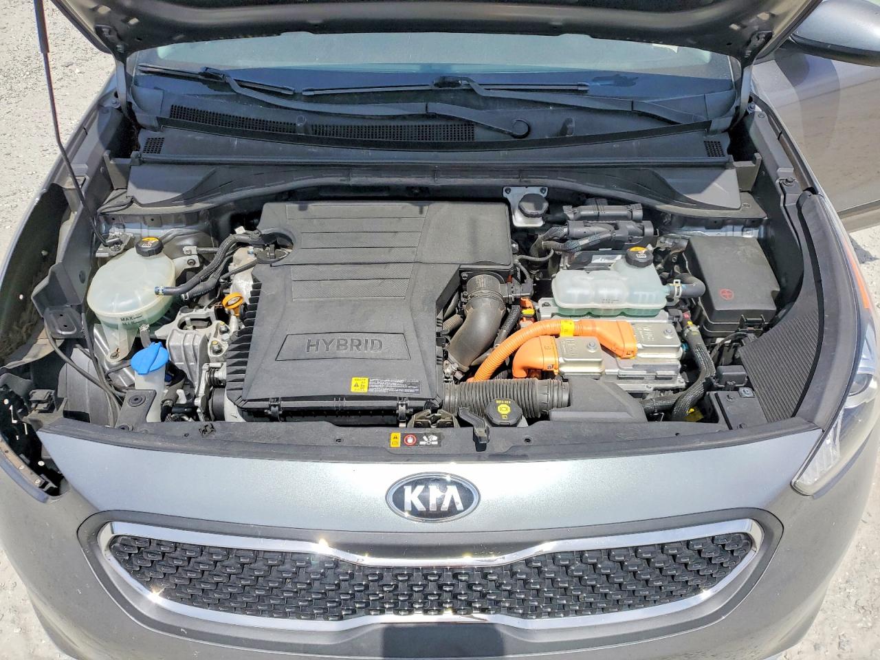 2018 KIA NIRO LX photo 21