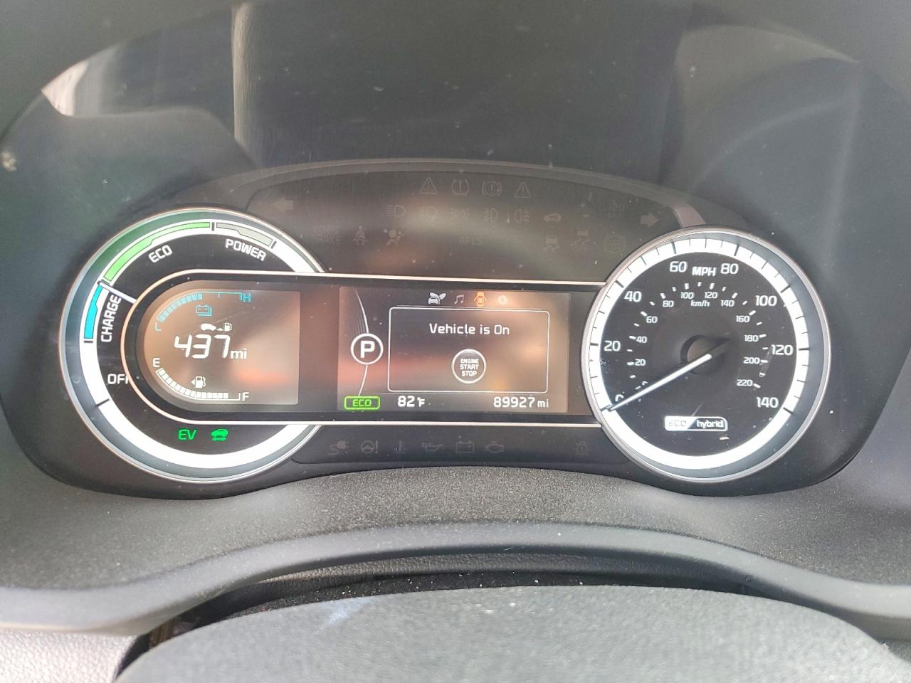 2018 KIA NIRO LX photo 17