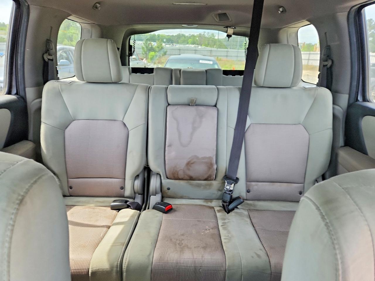2015 HONDA PILOT SE photo 28