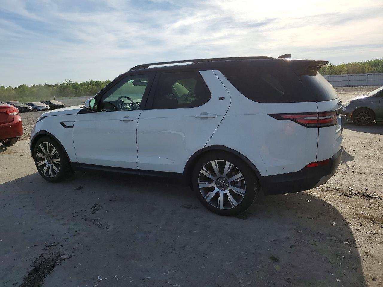 2019 LAND ROVER DISCOVERY HSE photo 3