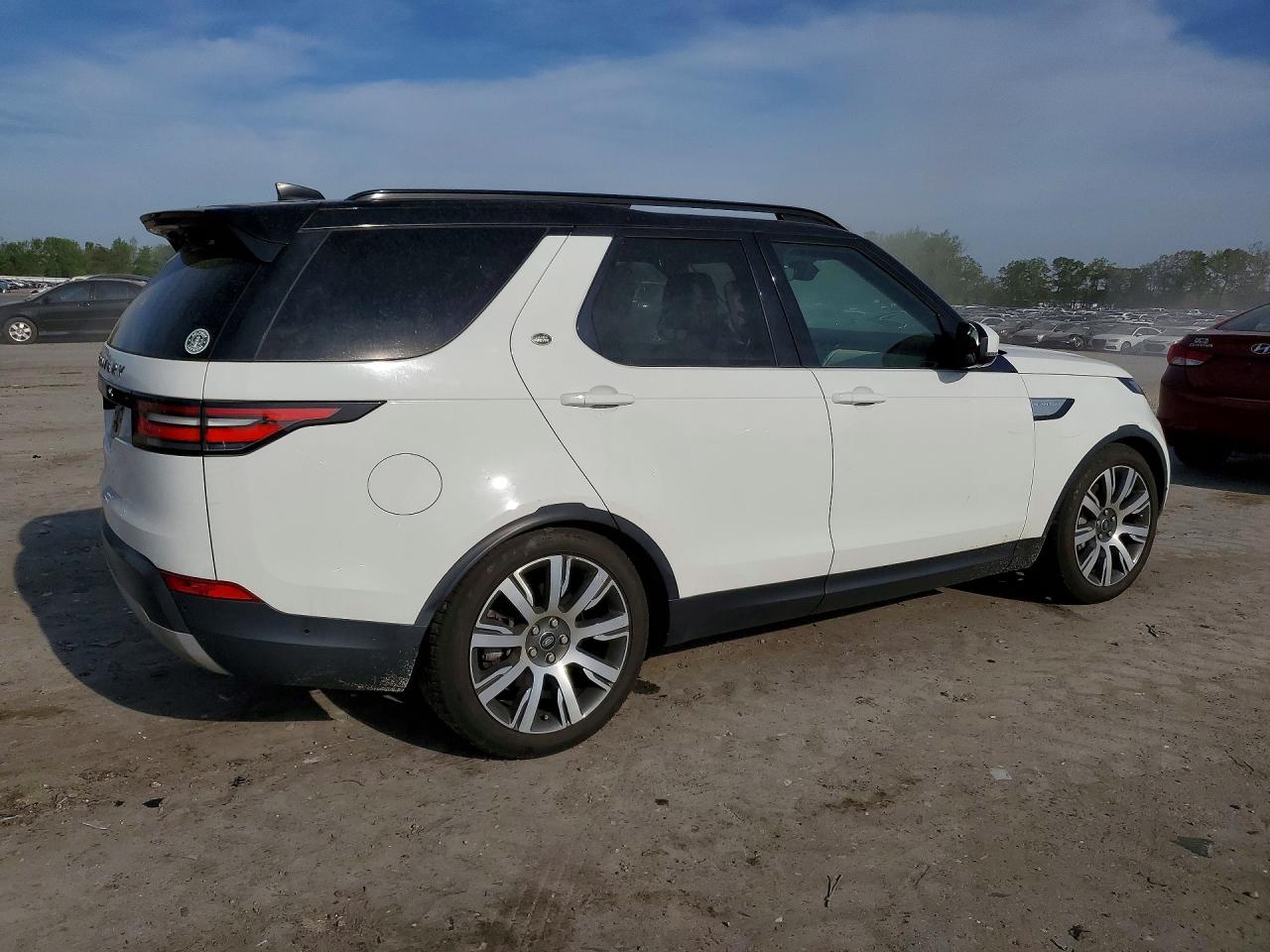 2019 LAND ROVER DISCOVERY HSE photo 5