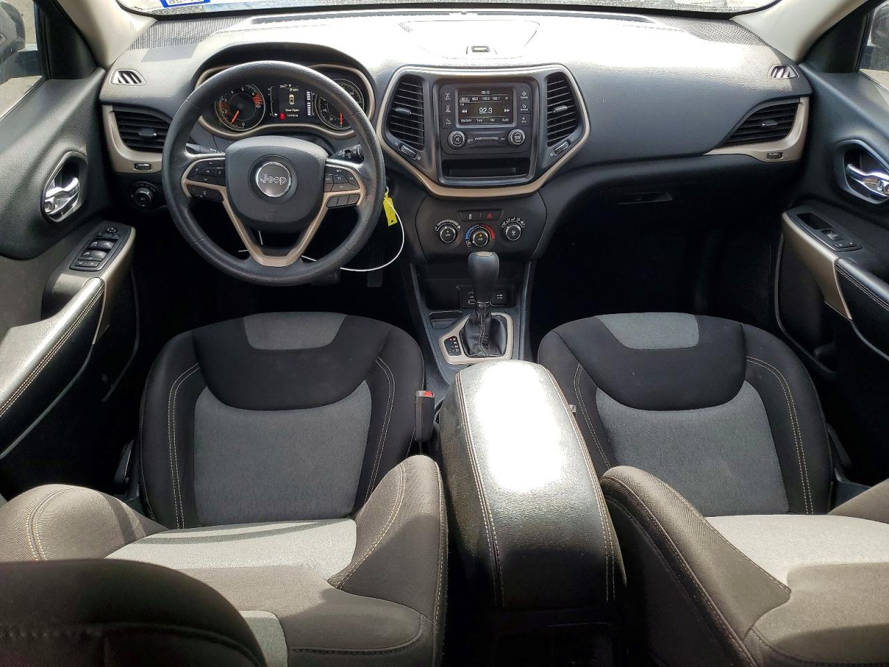 2018 JEEP CHEROKEE LATITUDE photo 22
