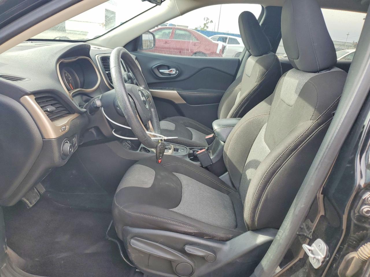 2018 JEEP CHEROKEE LATITUDE photo 19