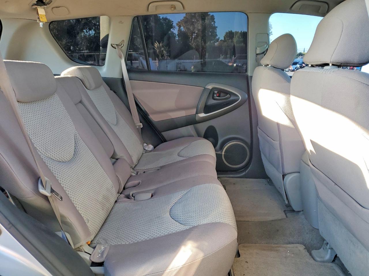 2008 TOYOTA RAV4 BASE photo 31