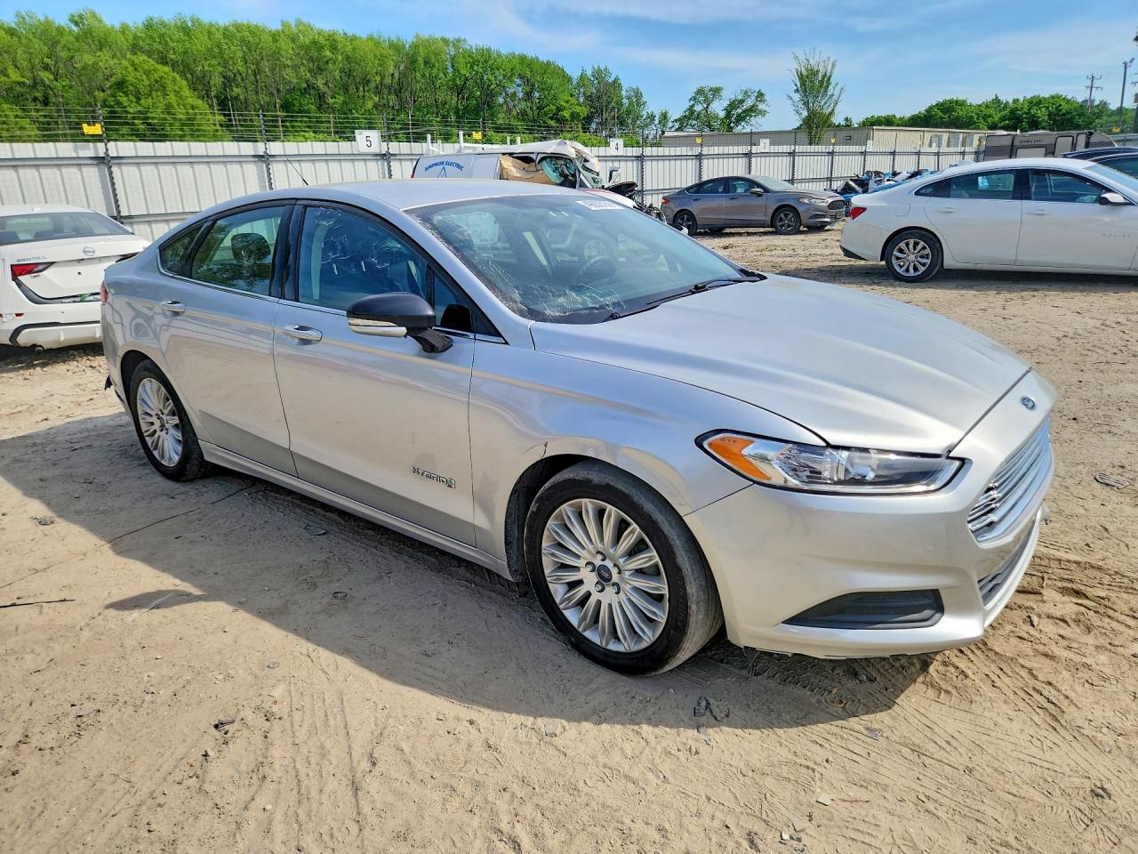 2015 FORD FUSION SE HYBRID photo 4