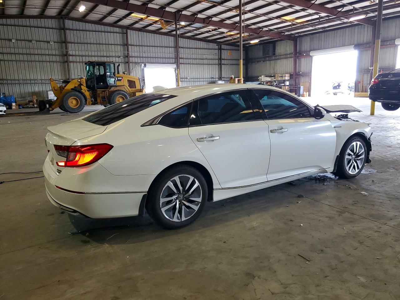 2020 HONDA ACCORD TOURING HYBRID photo 3