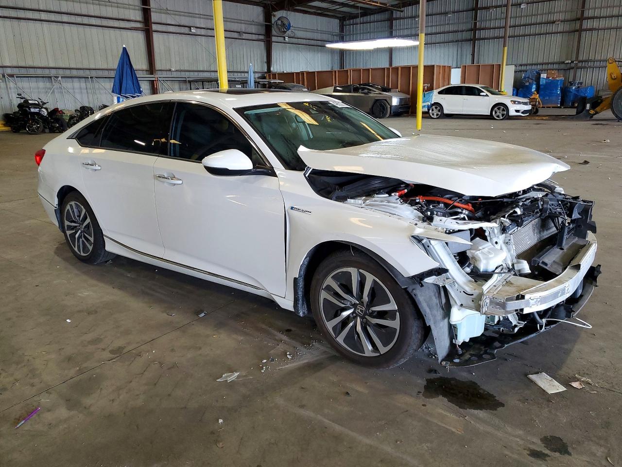 2020 HONDA ACCORD TOURING HYBRID photo 4