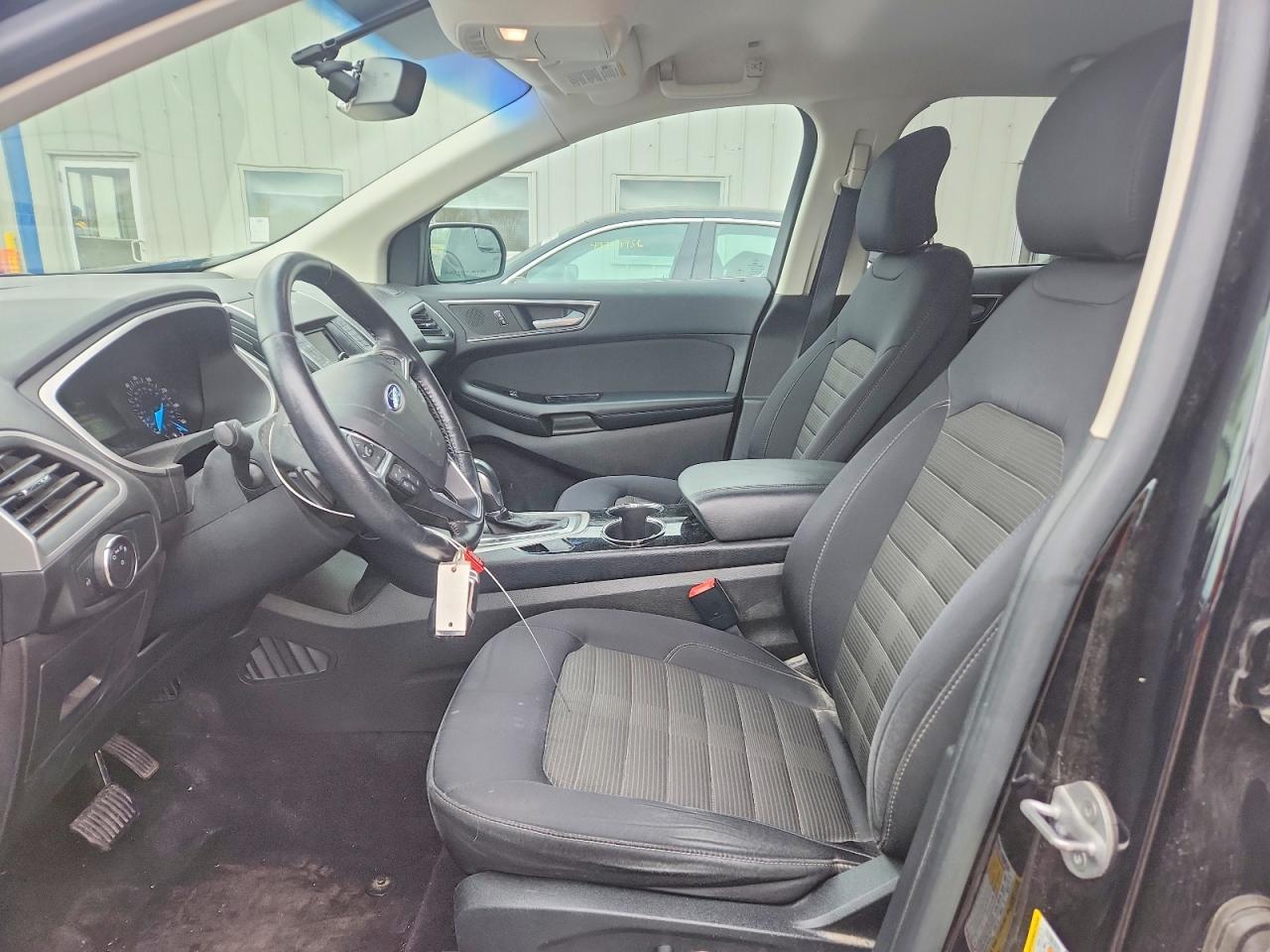 2017 FORD EDGE SEL photo 13