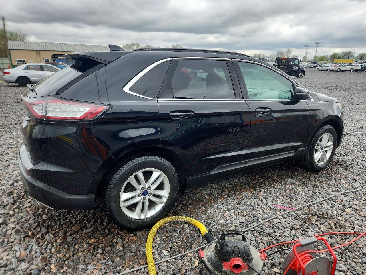 2017 FORD EDGE SEL photo 5