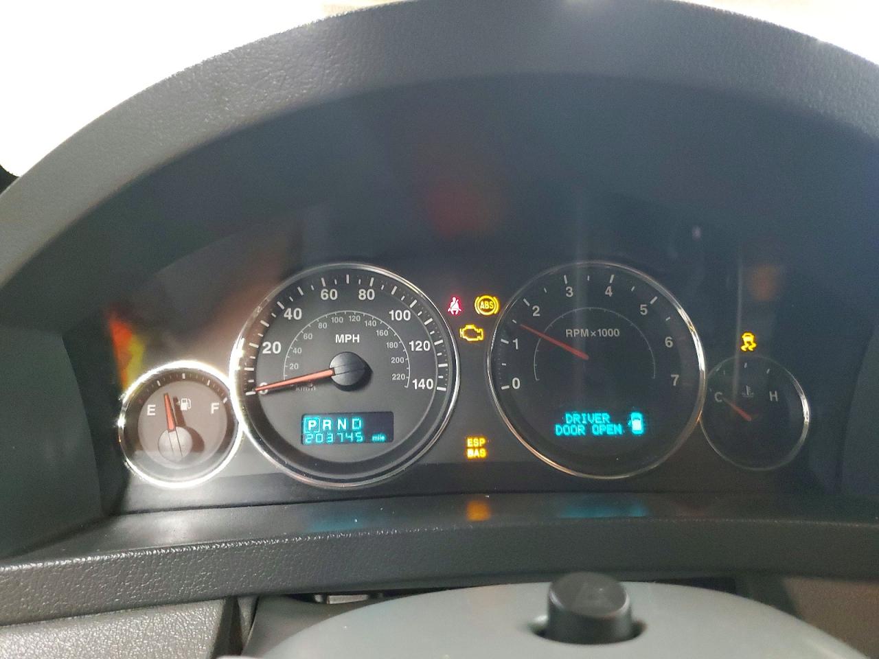 2007 JEEP GRAND CHEROKEE LAREDO photo 25