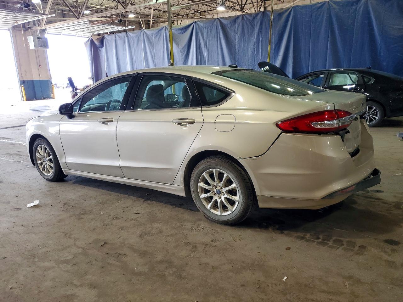 2017 FORD FUSION S photo 3
