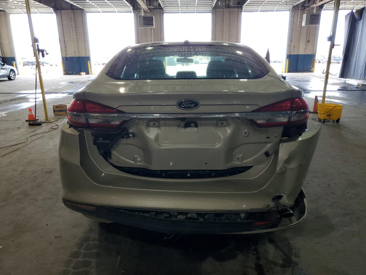 2017 FORD FUSION S photo 11