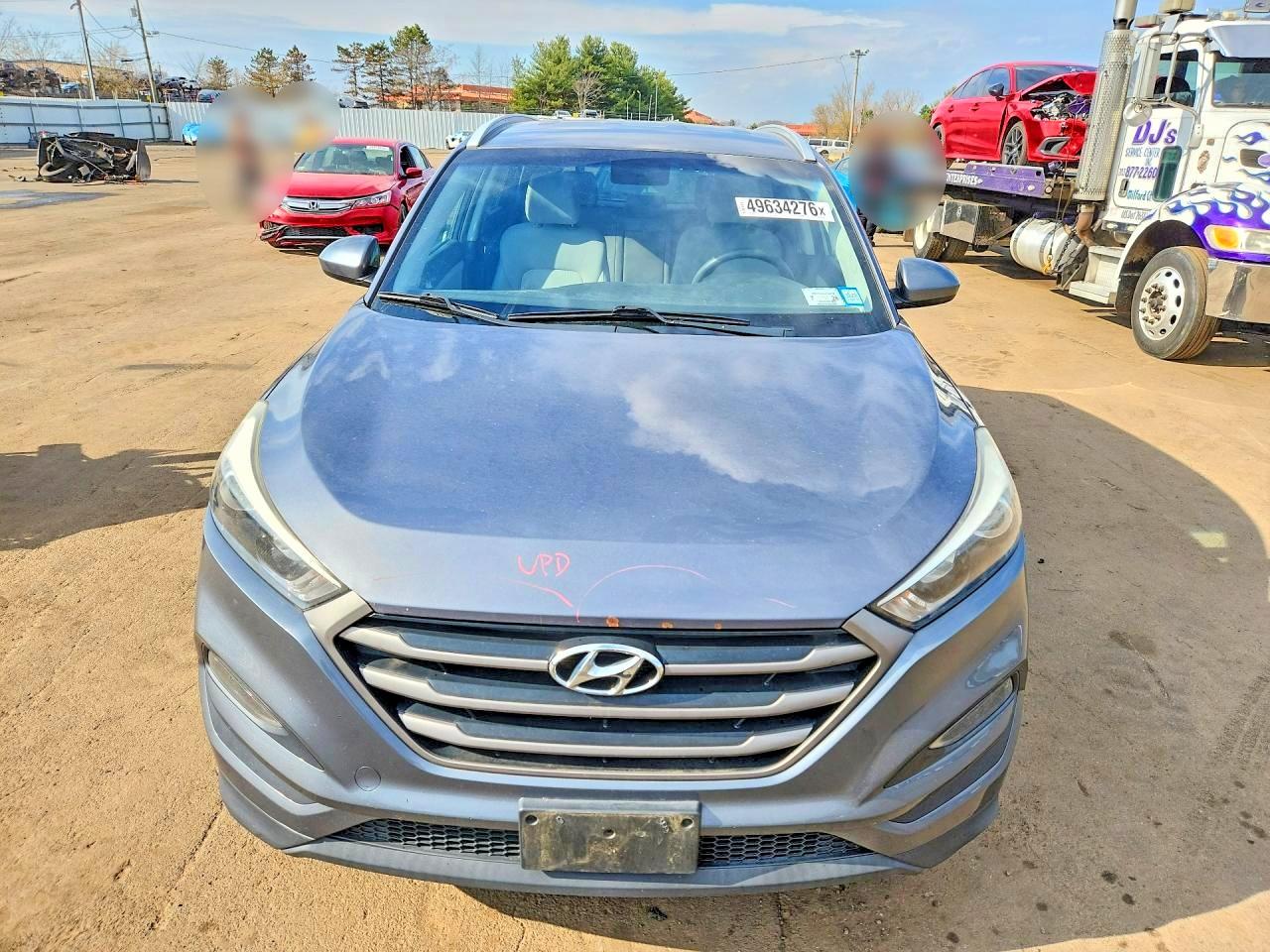 2016 HYUNDAI TUCSON SE photo 13