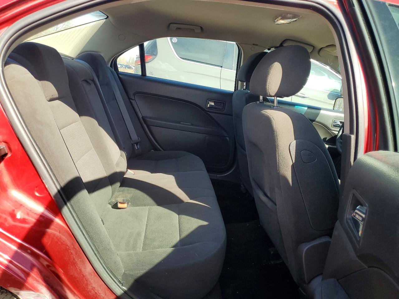 2008 FORD FUSION SE photo 19
