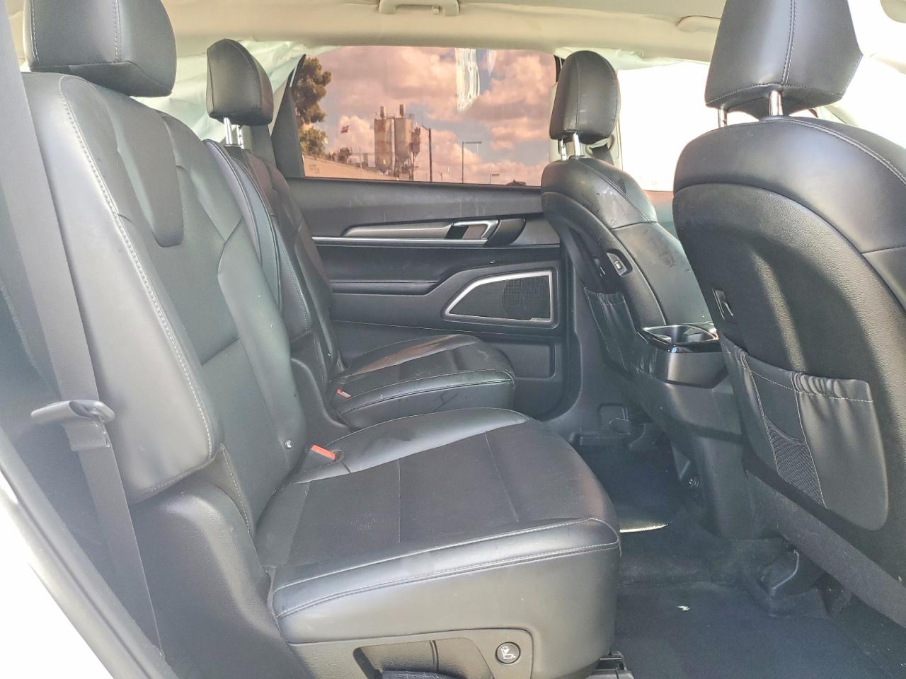 2021 KIA TELLURIDE S photo 21