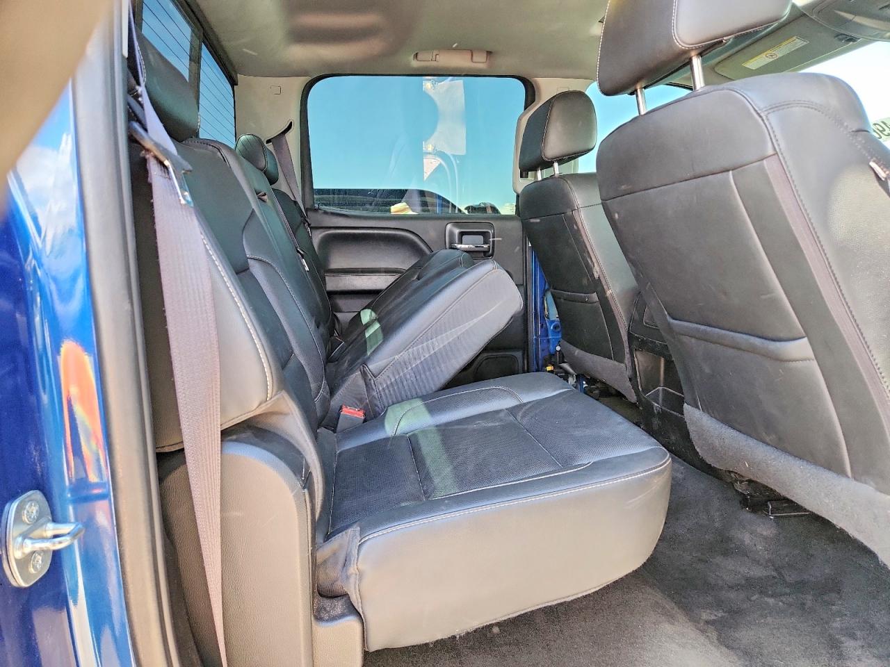 2016 CHEVROLET SILVERADO K2500 HEAVY DUTY LTZ photo 28