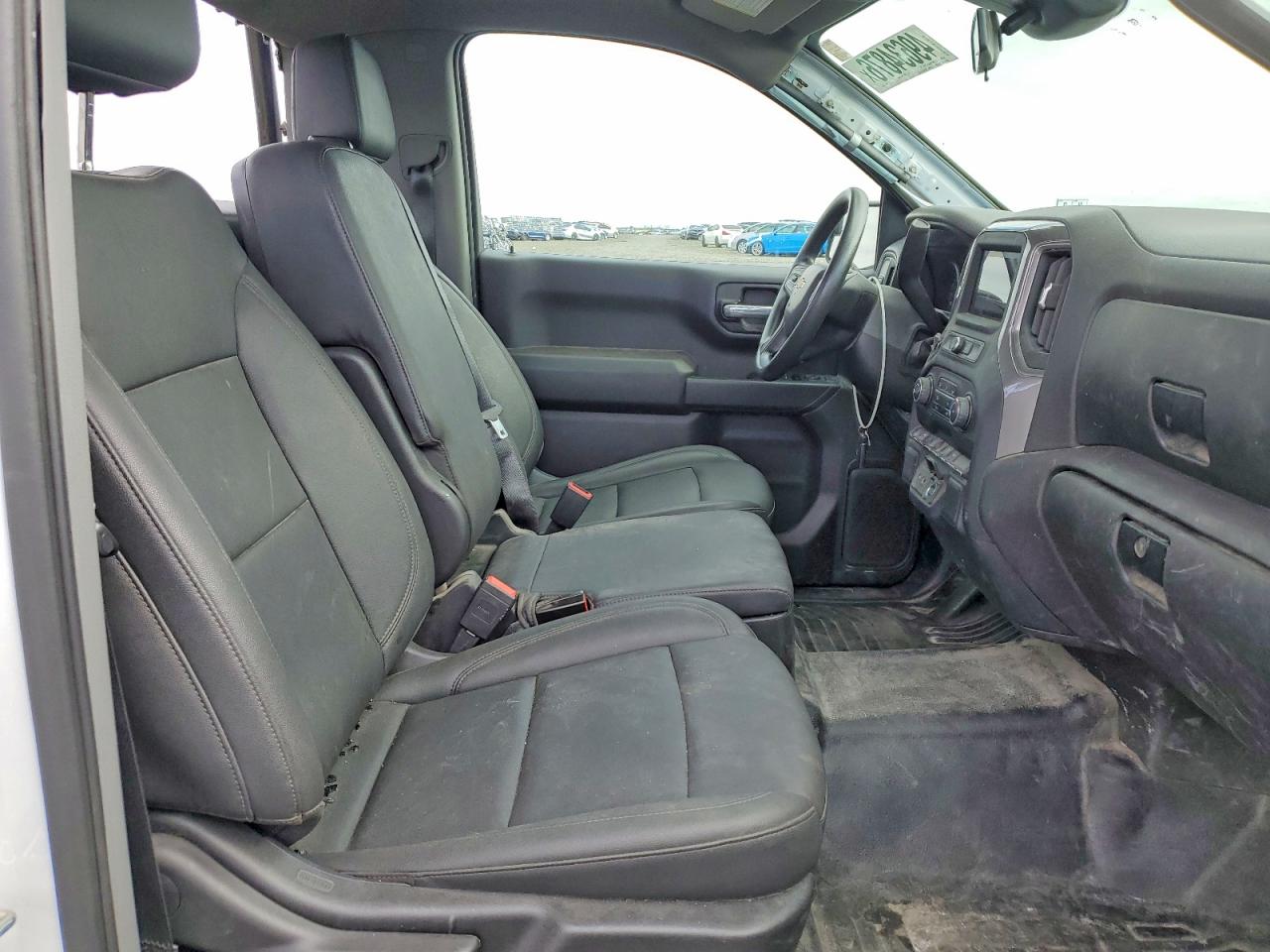 2023 CHEVROLET SILVERADO C1500 photo 10