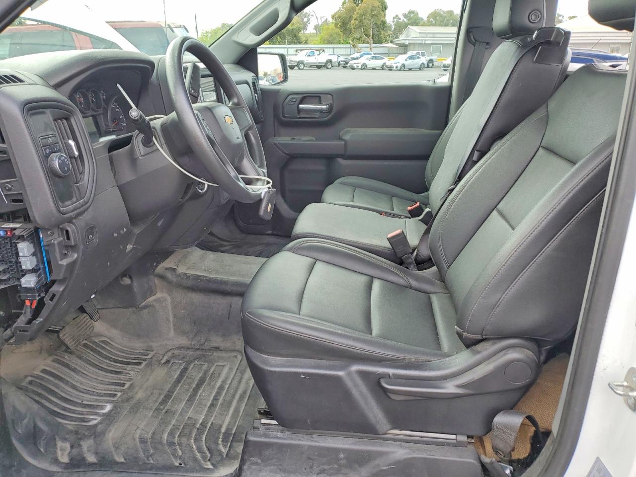 2023 CHEVROLET SILVERADO C1500 photo 7