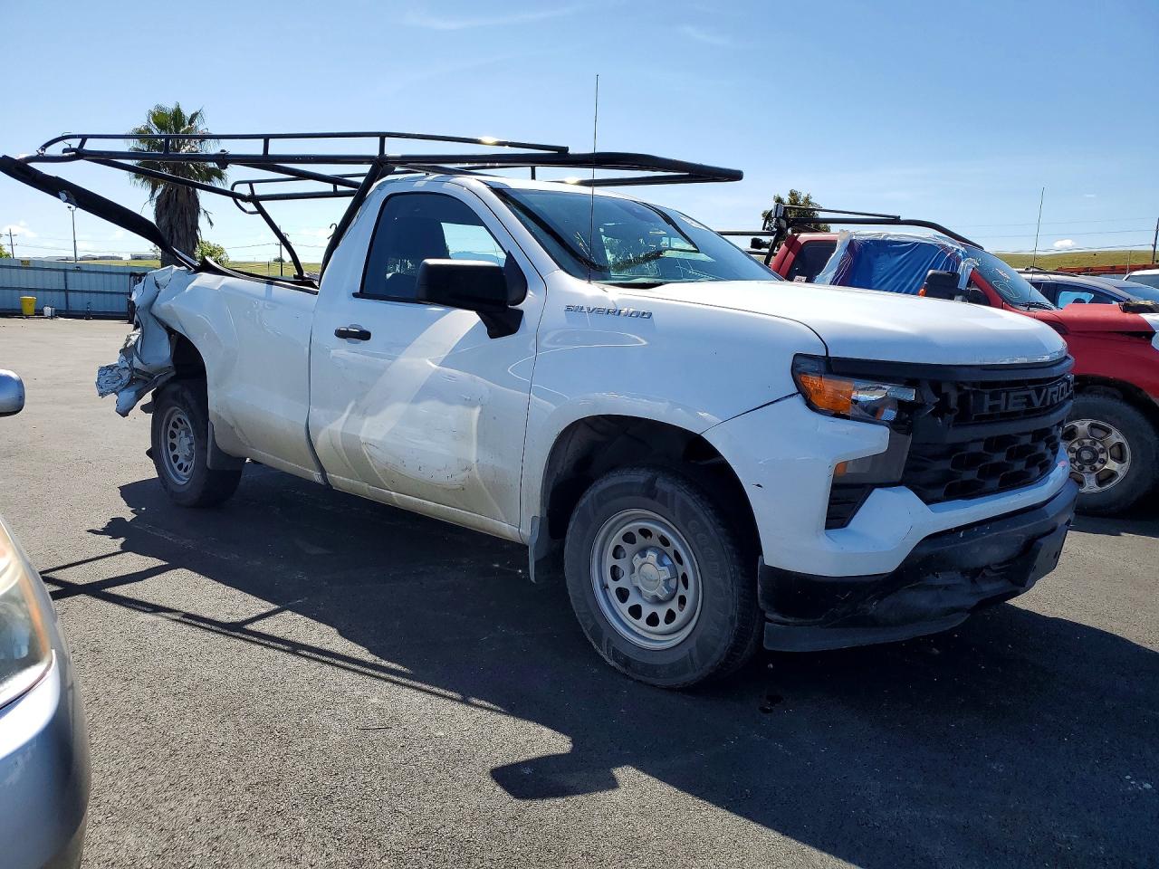 2023 CHEVROLET SILVERADO C1500 photo 4