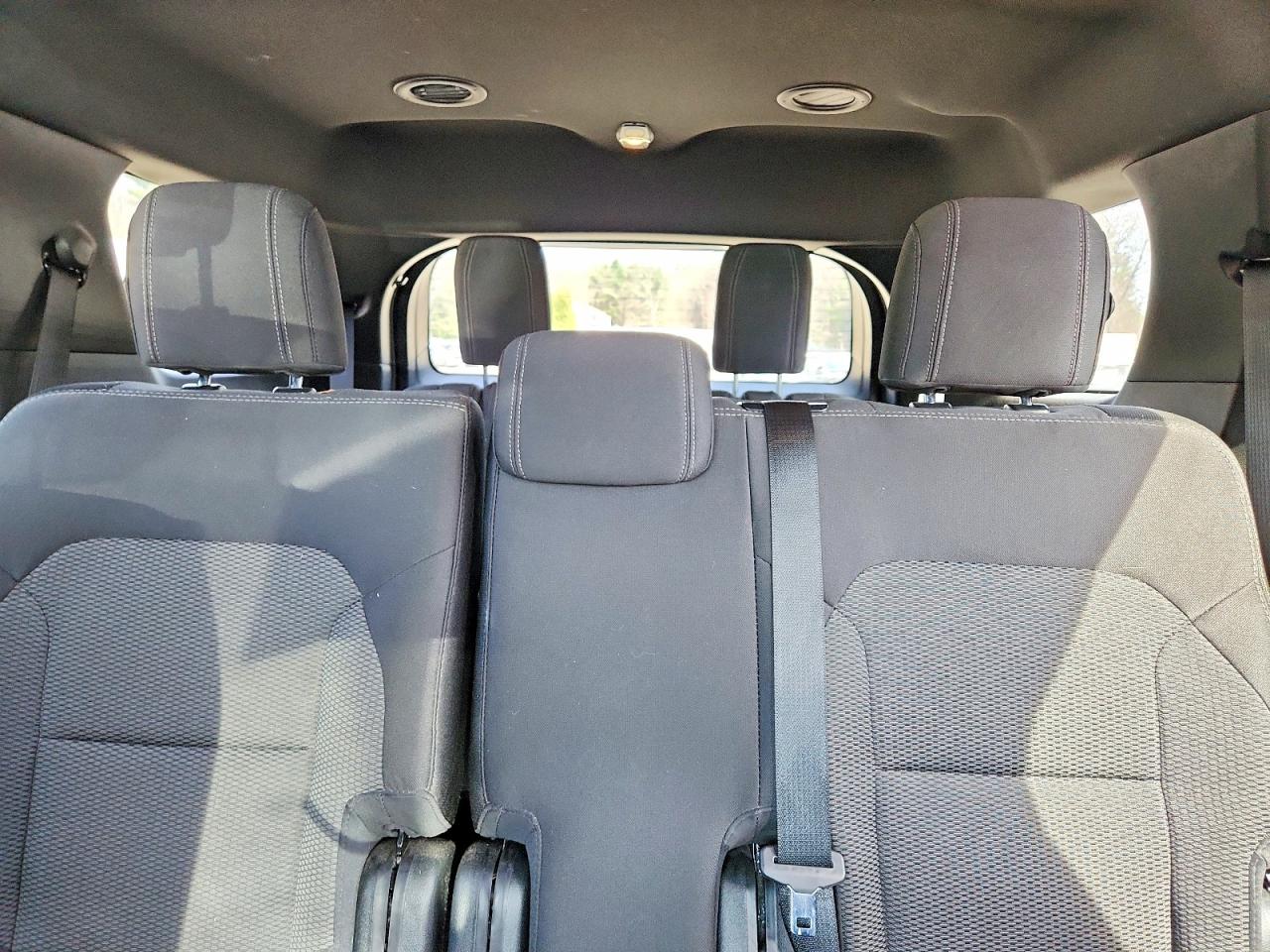 2018 FORD EXPLORER XLT photo 28