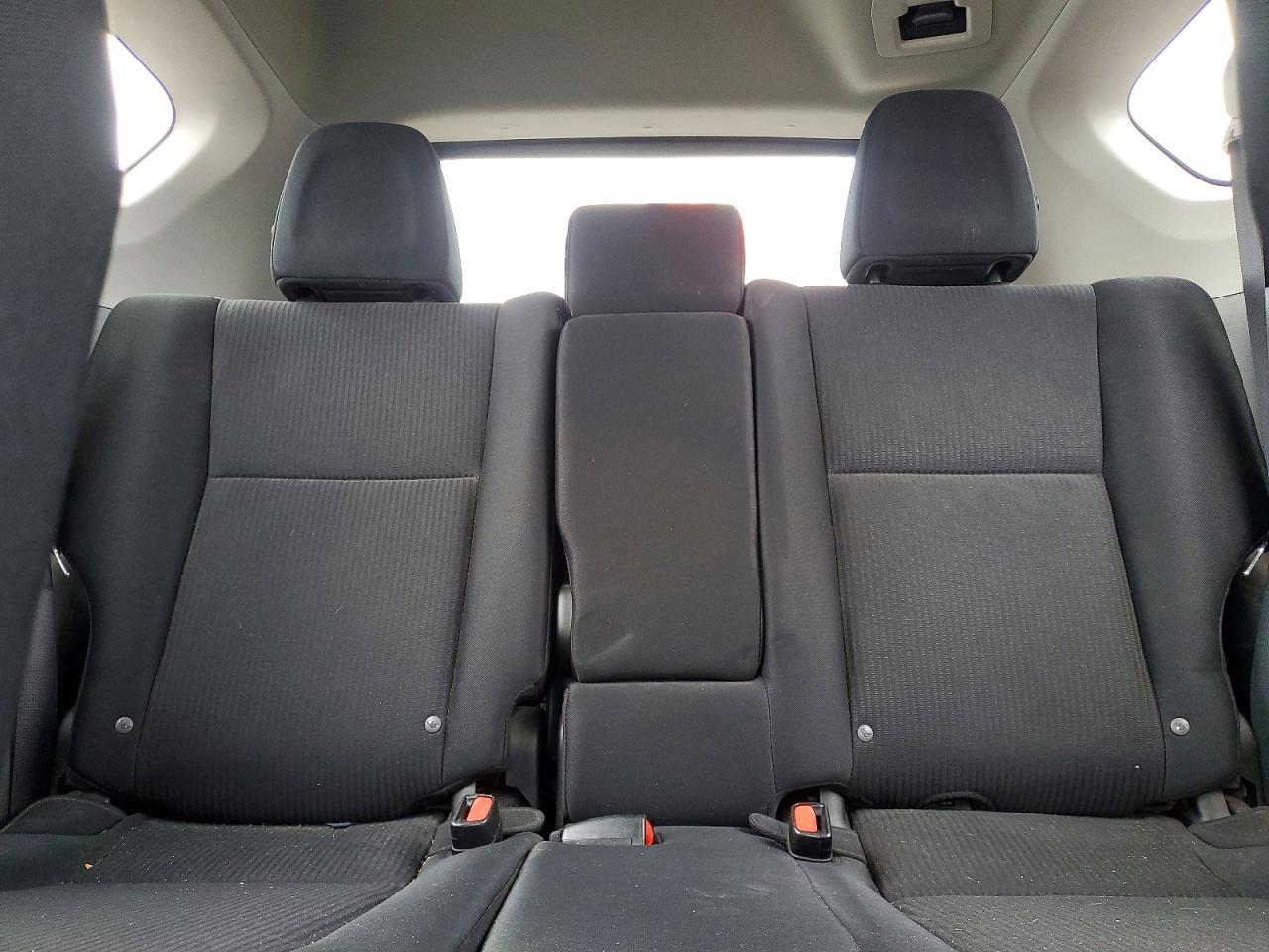 2016 TOYOTA RAV4 LE photo 10