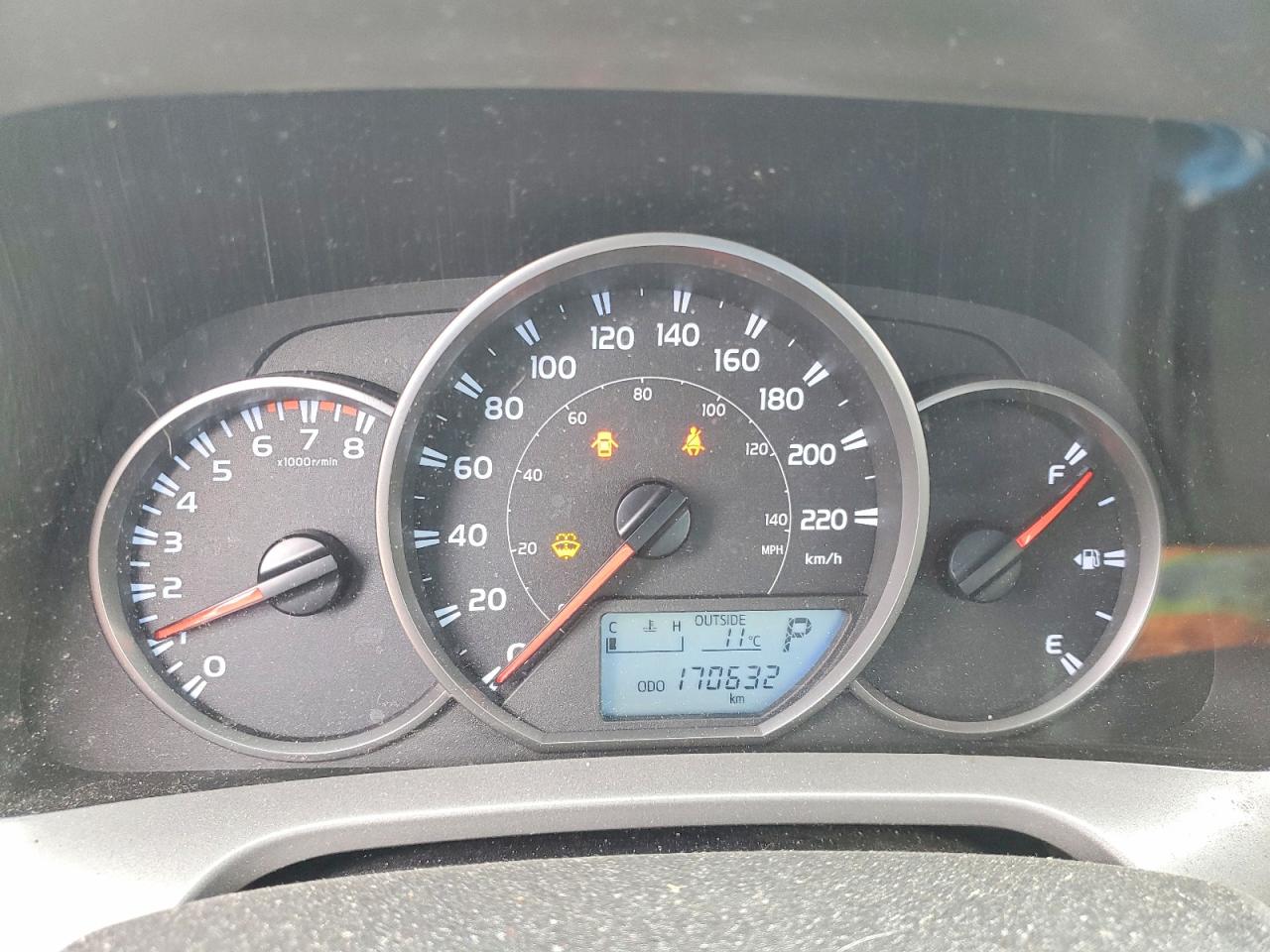 2016 TOYOTA RAV4 LE photo 9