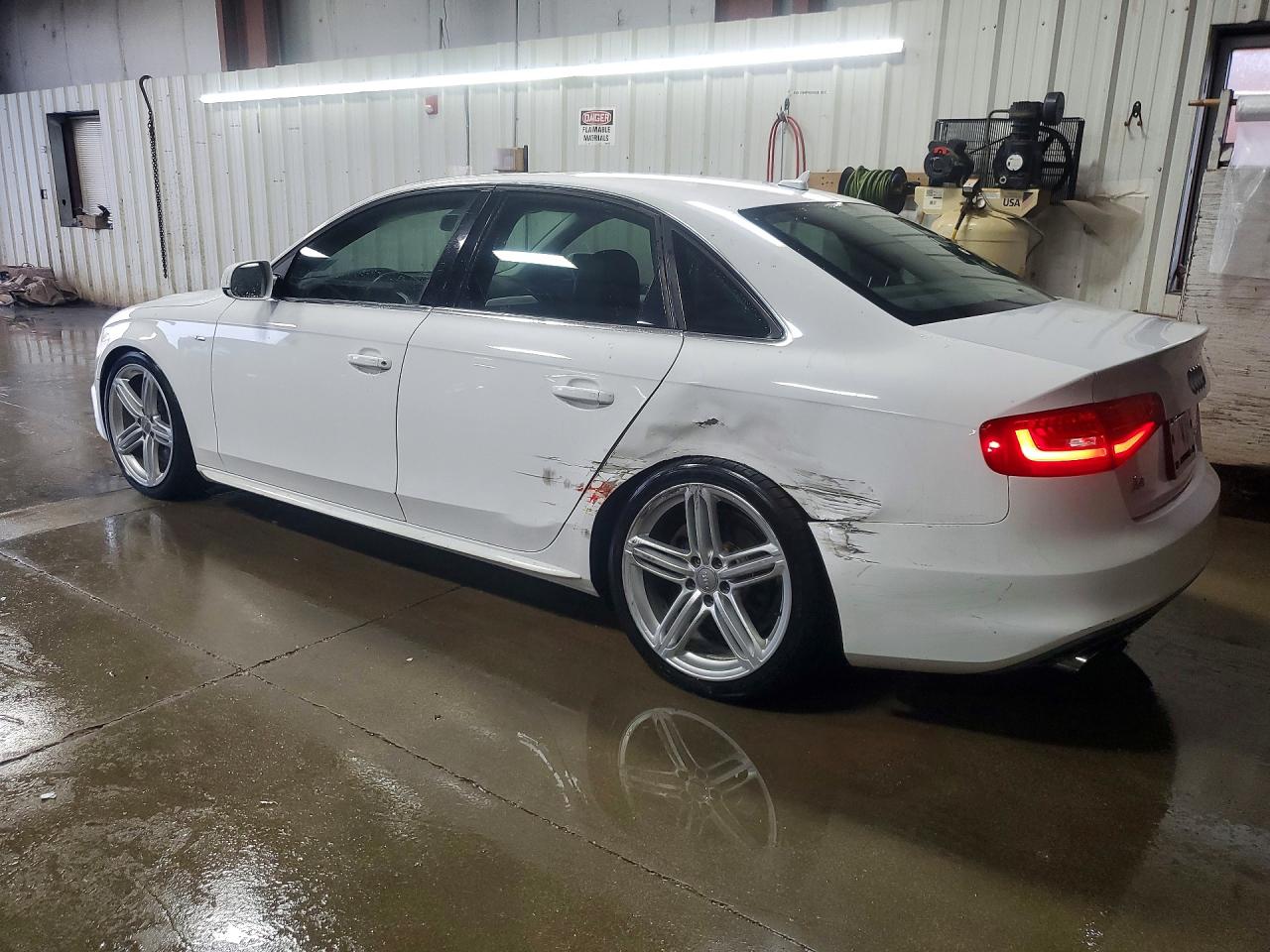 2015 AUDI A4 PREMIUM photo 2