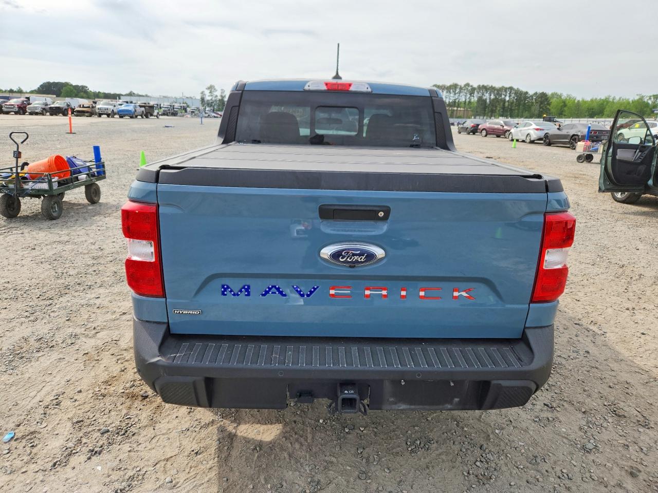 2023 FORD MAVERICK XL photo 16