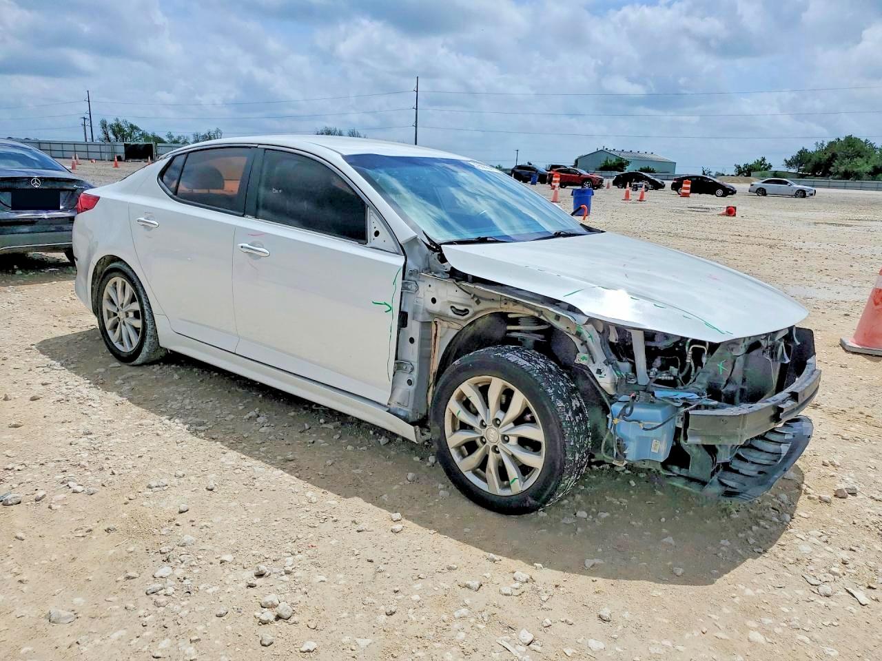 2015 KIA OPTIMA EX photo 10