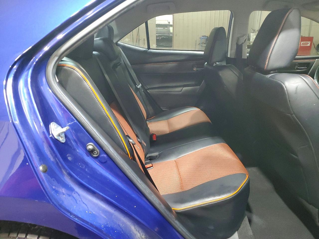 2019 TOYOTA COROLLA SE photo 28