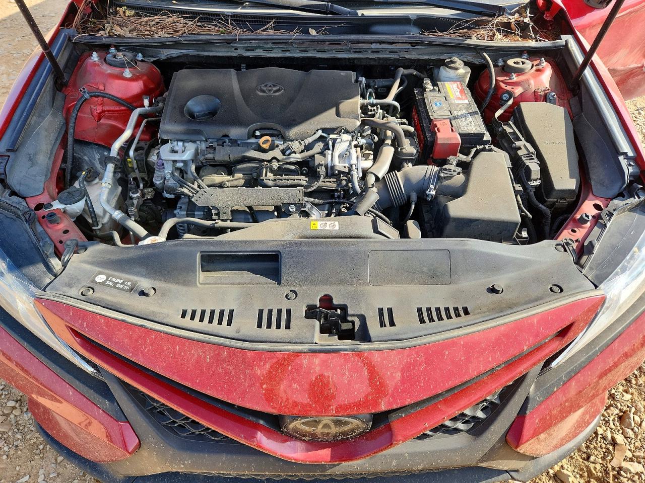 2019 TOYOTA CAMRY SE photo 21