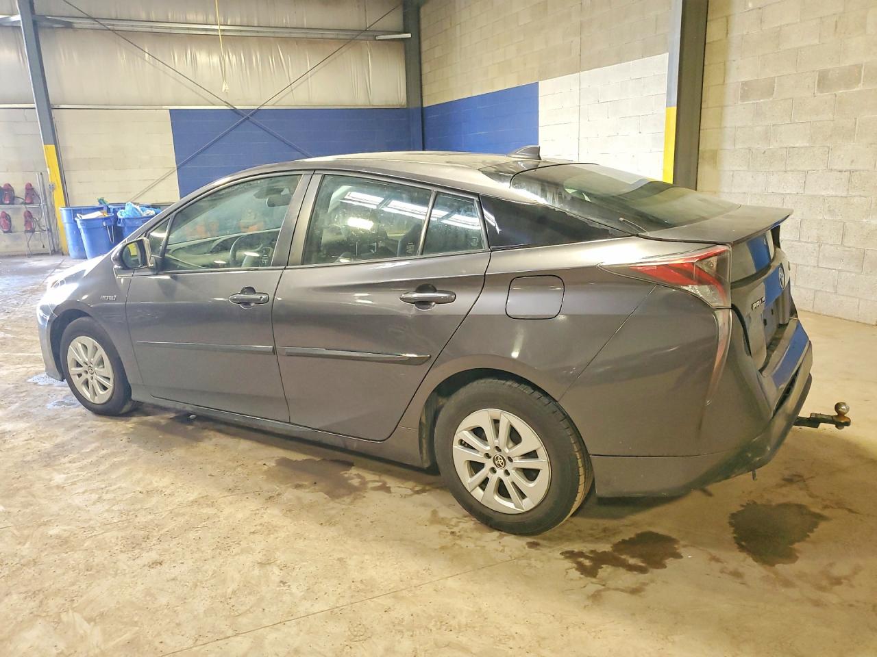 2018 TOYOTA PRIUS ONE photo 4