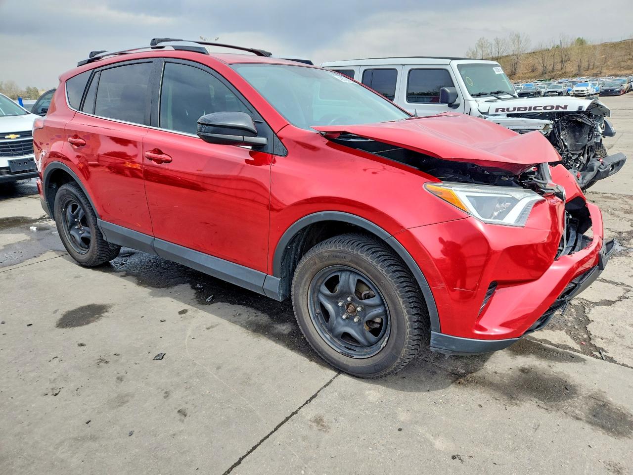 2016 TOYOTA RAV4 LE photo 4