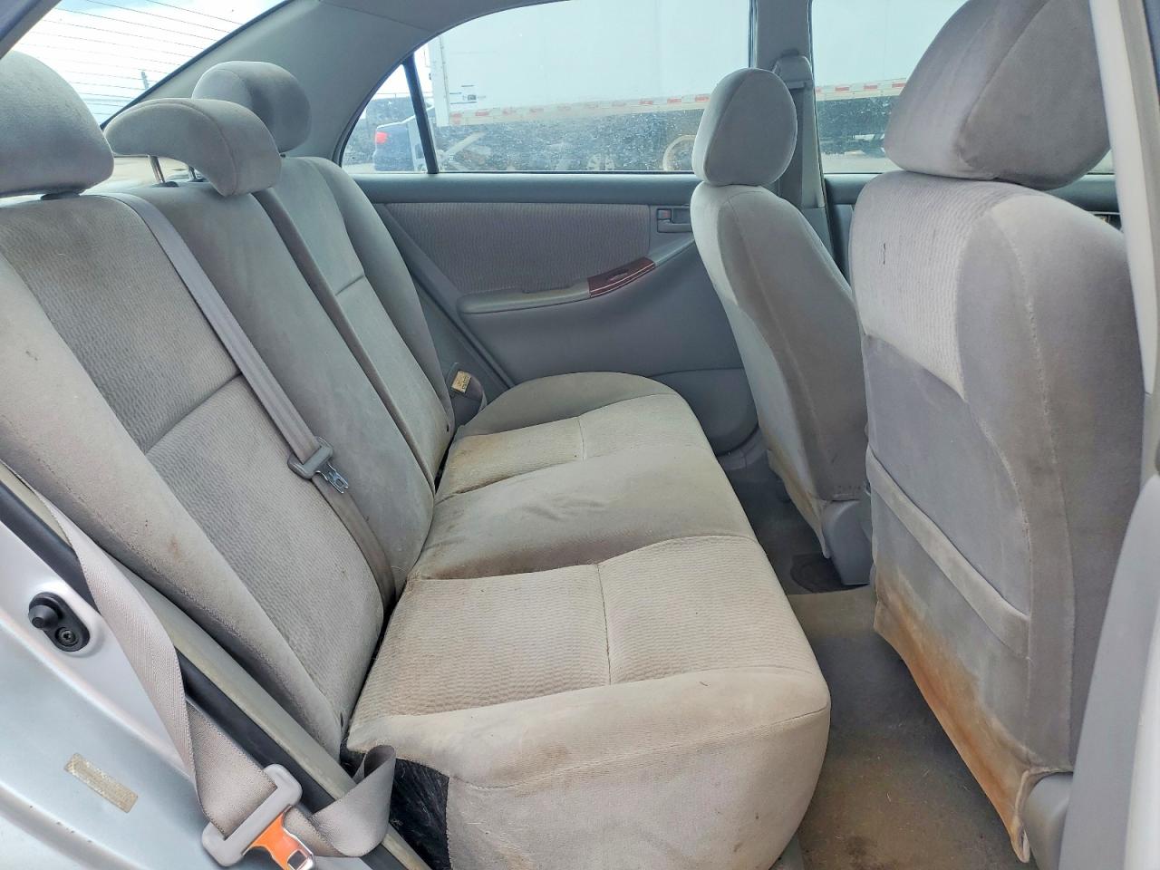 2005 TOYOTA COROLLA CE photo 19