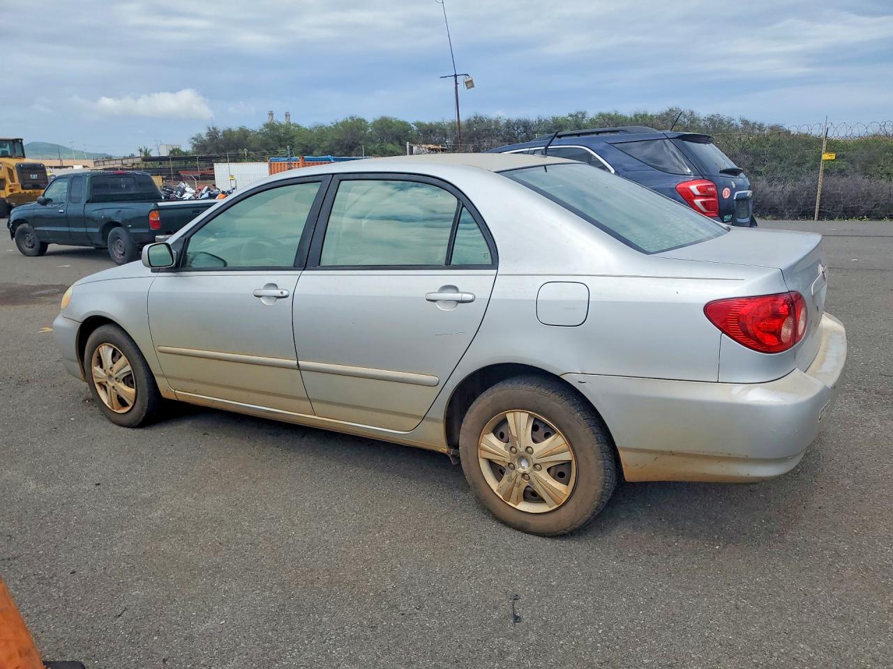 2005 TOYOTA COROLLA CE photo 3
