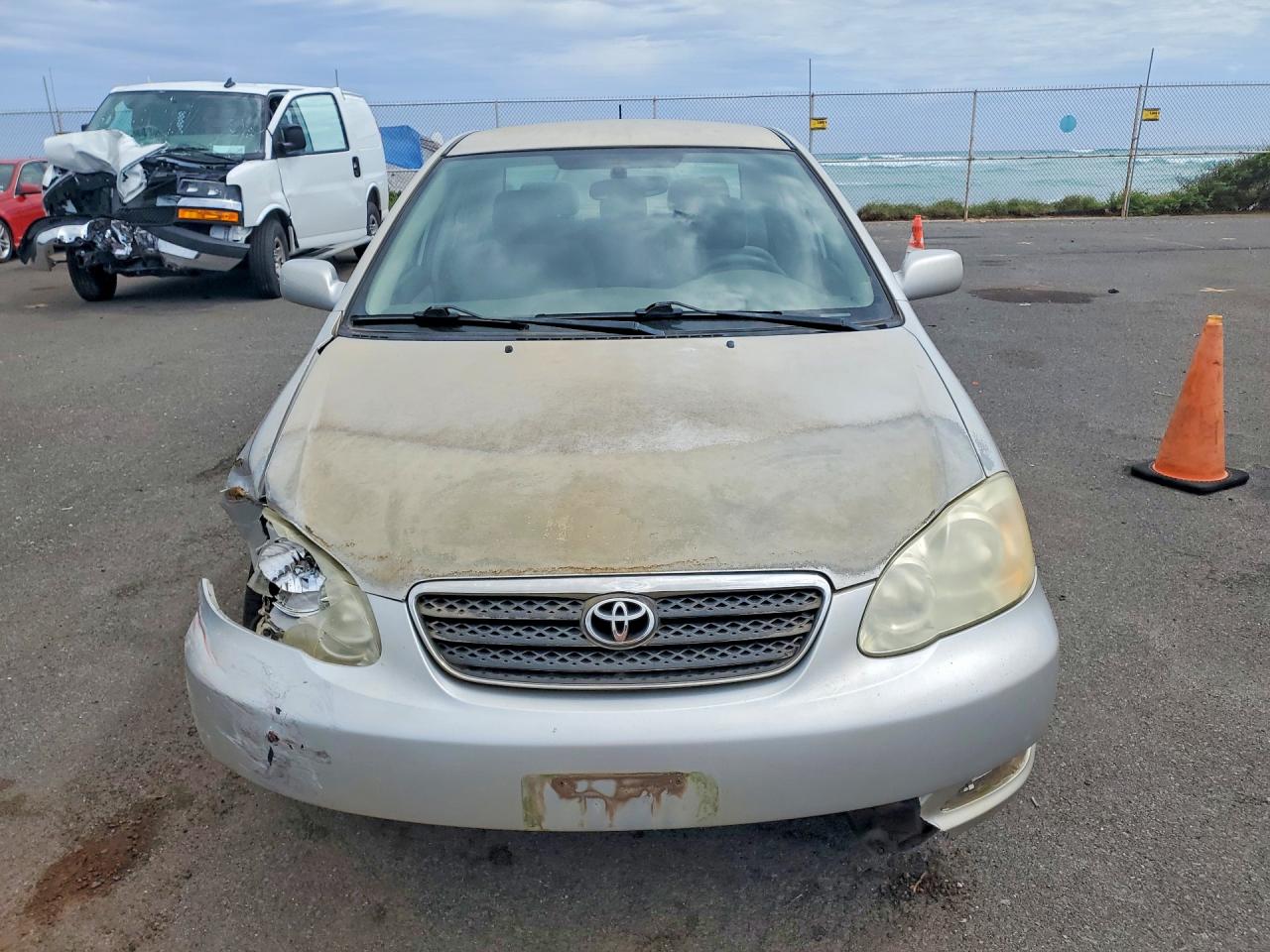 2005 TOYOTA COROLLA CE photo 9
