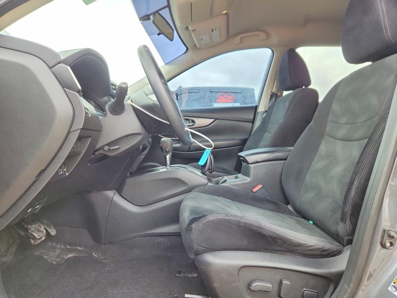 2014 NISSAN ROGUE SV photo 13