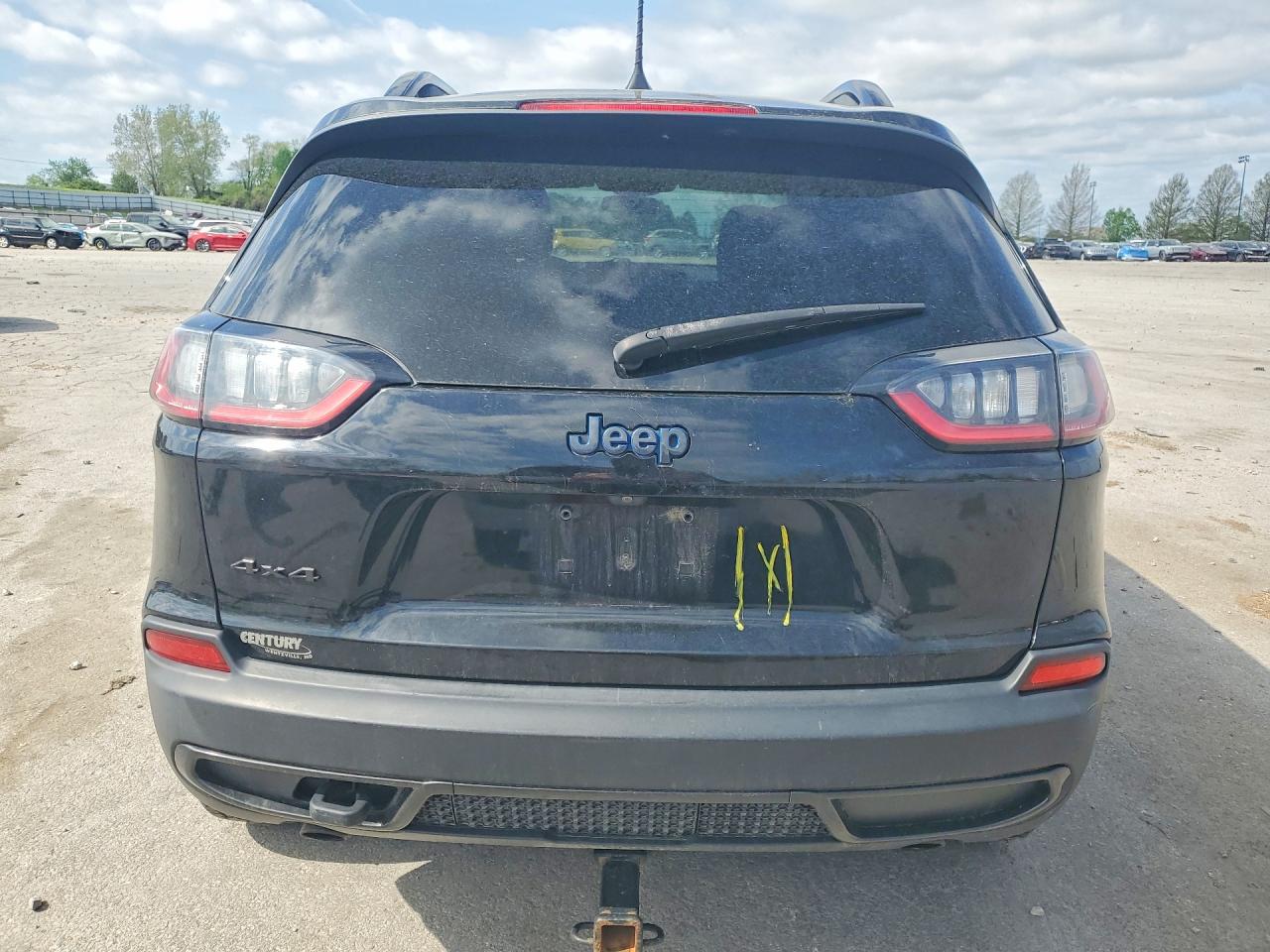 2019 JEEP CHEROKEE LATITUDE photo 6