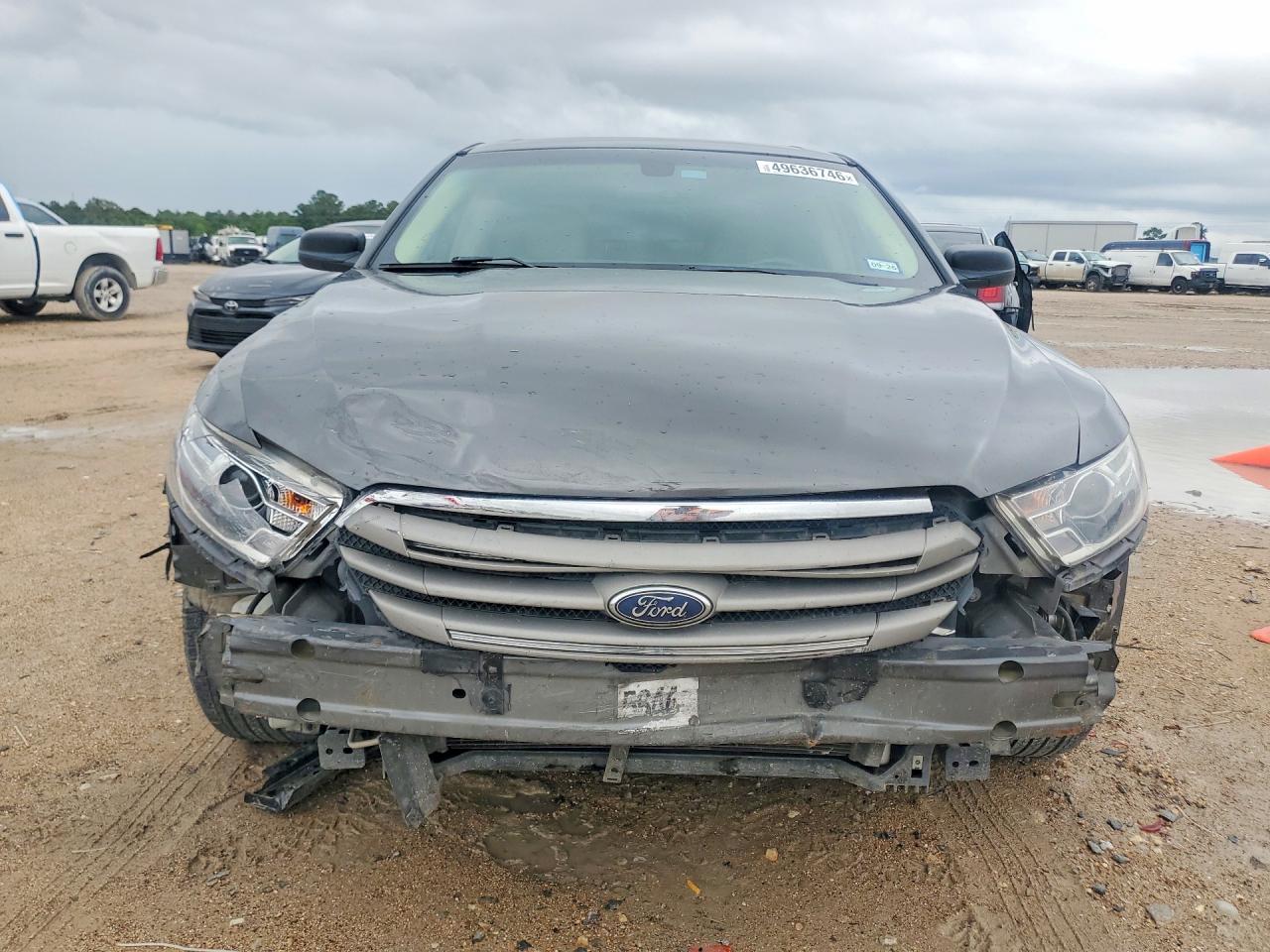 2018 FORD TAURUS SE photo 13