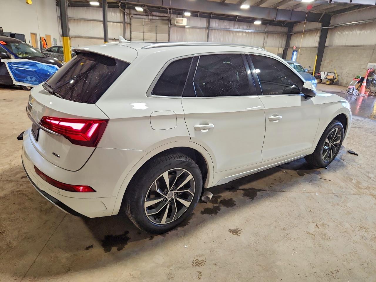 2021 AUDI Q5 PREMIUM PLUS photo 3