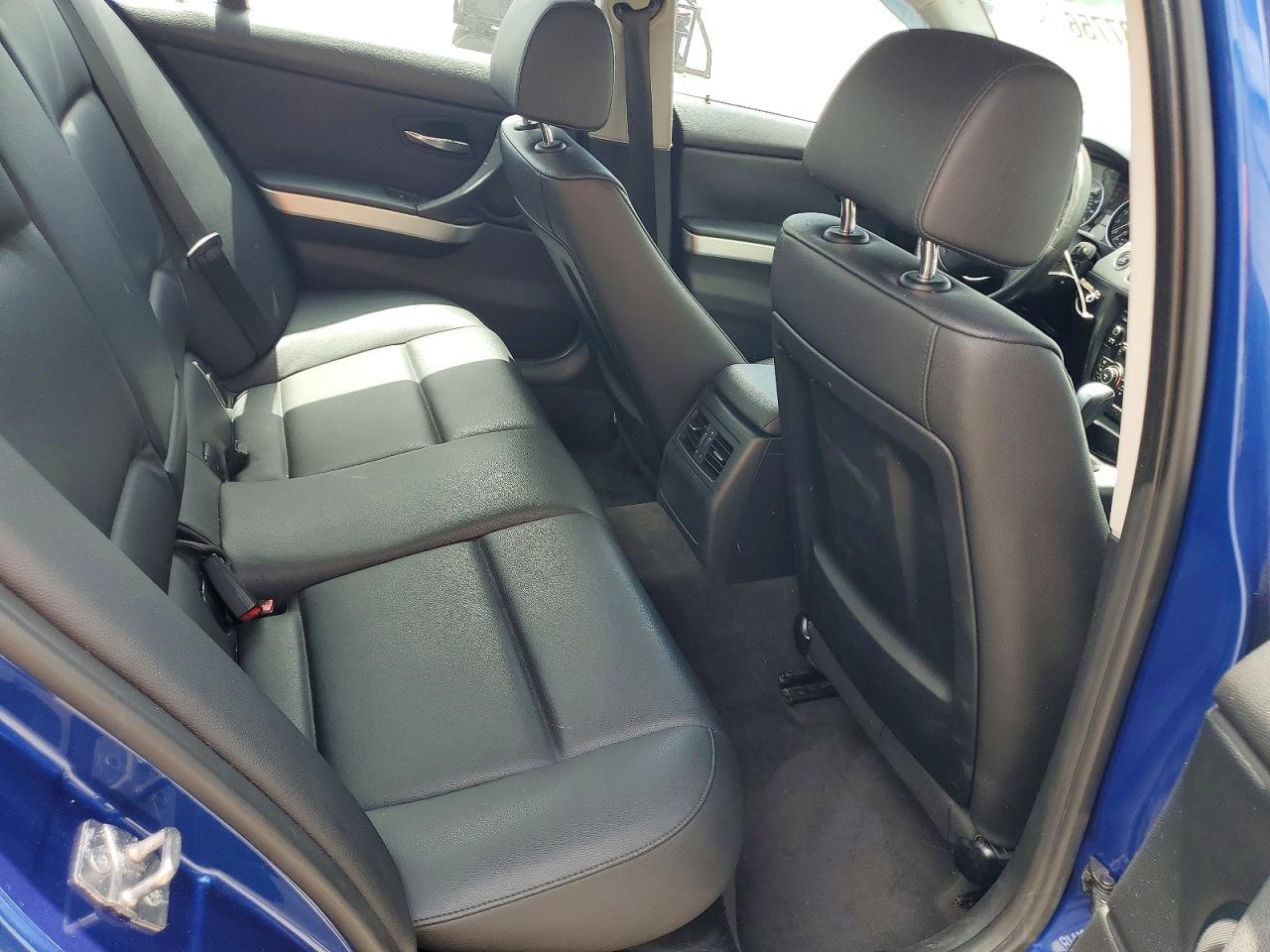 2011 BMW 335 XI photo 19