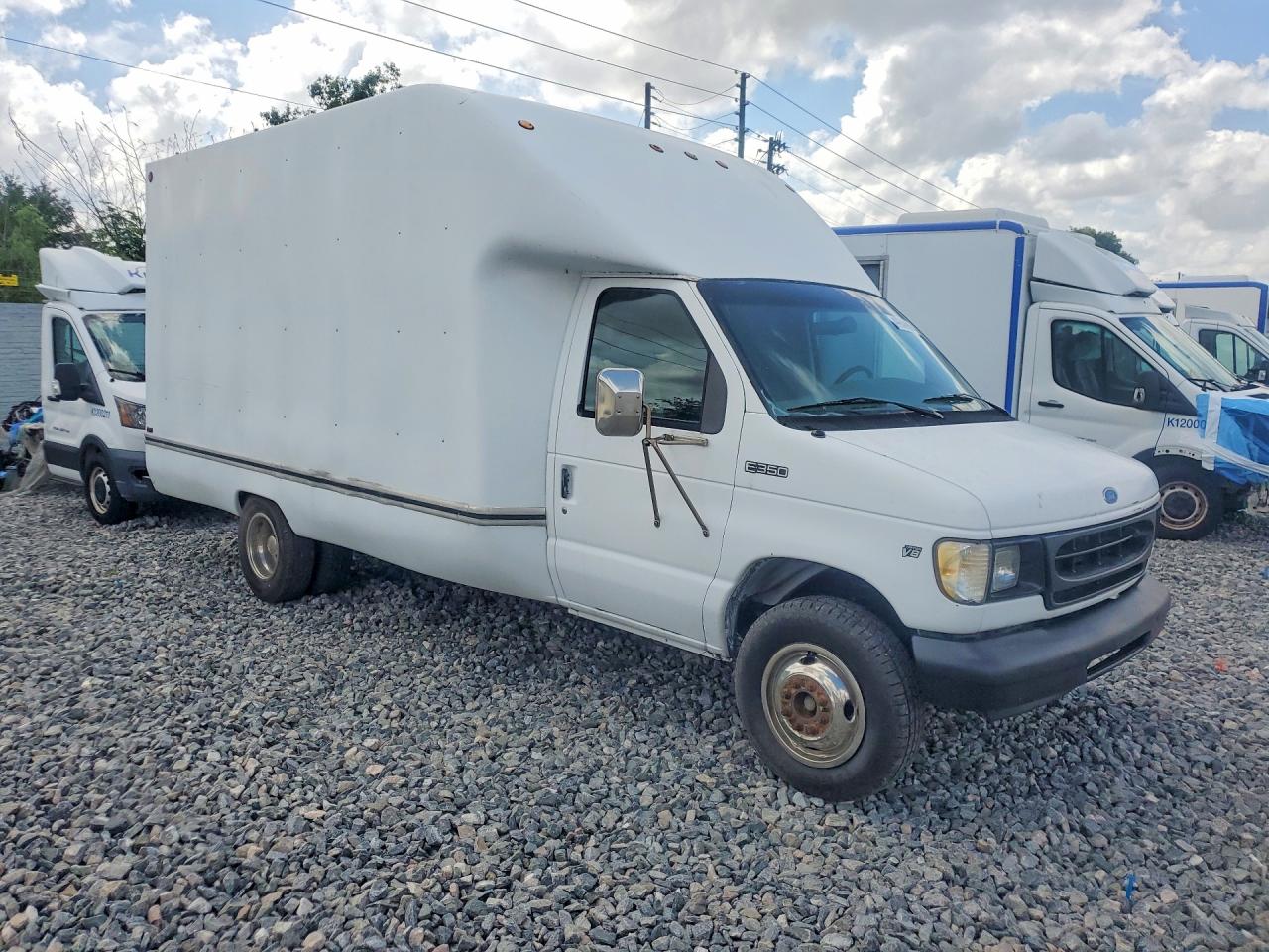 1997 FORD E350 DELIVERY TRUCK photo 7